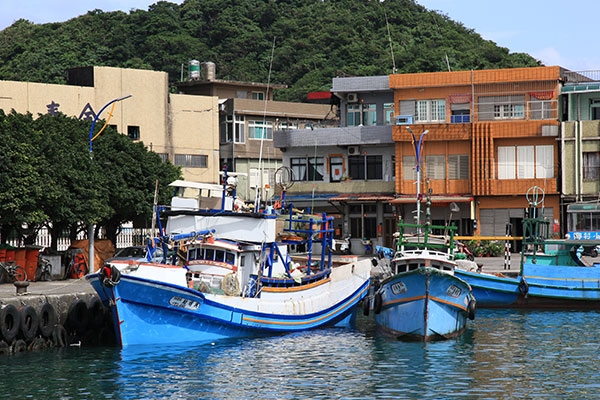 海線風景｜吃完海產看海放空
